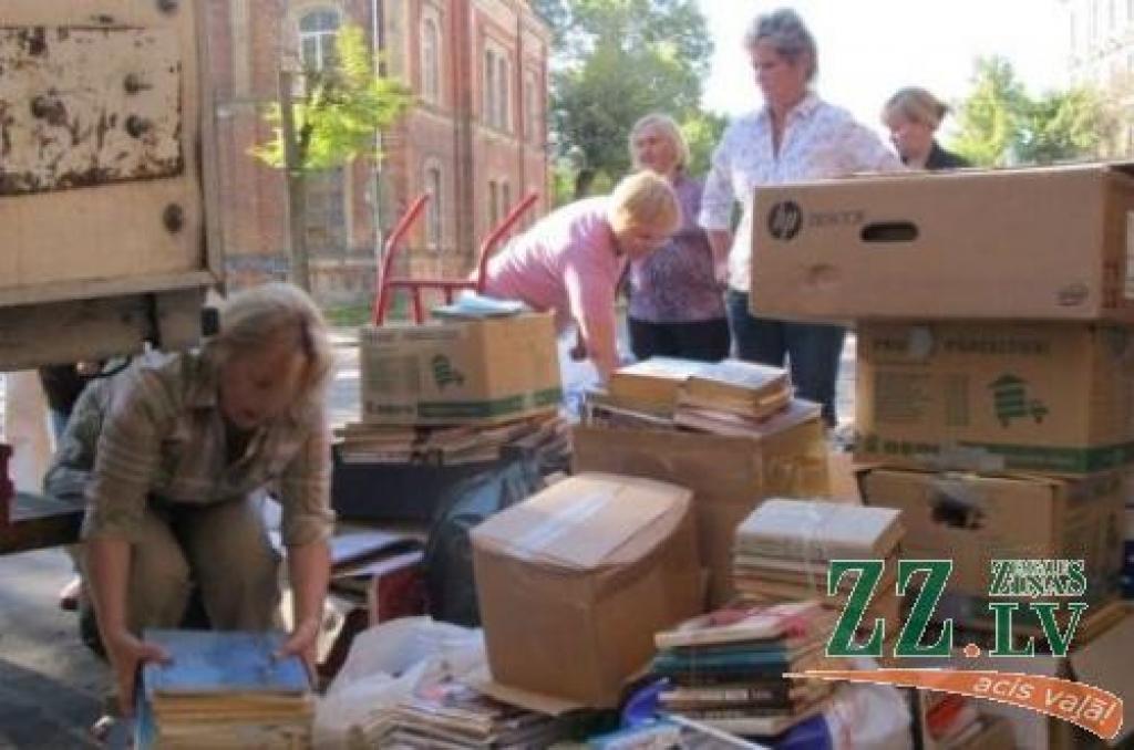 Zinātniskā bibliotēka – reģiona aktīvākā makulatūras vākšanas akcijā