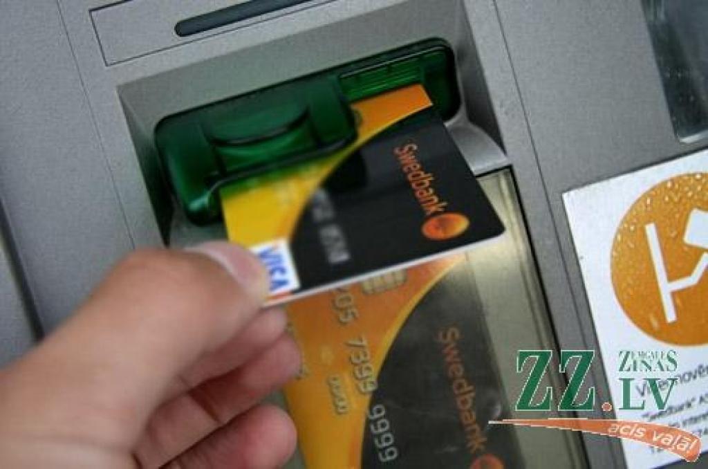 Latvijā 72 pagastos nav iespēju izņemt skaidru naudu no bankas konta