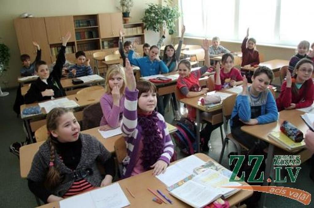 Piektdien «Zemgales Ziņās»: Rāda lielāko progresu mācībās; ja latviešiem nebūtu Līgosvētku, igauņi dzertu vairāk alus; auklē mazbērnus un arī studentus