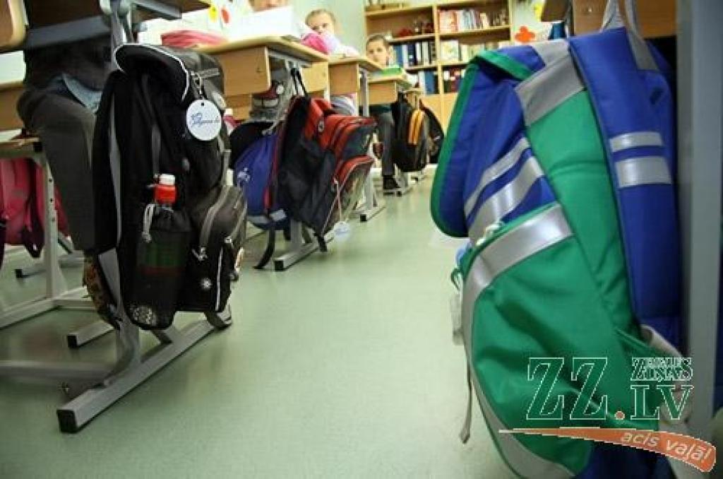 Desmit gadu laikā Latvijas iedzīvotāju skaits samazinājies par 307 tūkstošiem