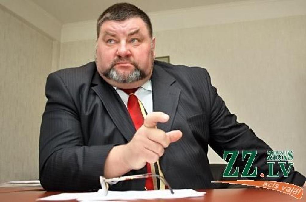 Caunes vizīte Īslandē sniegusi «patiešām daudz informācijas» par karsto ūdeņu izmantošanu; ko tieši, pašvaldība neatklāj