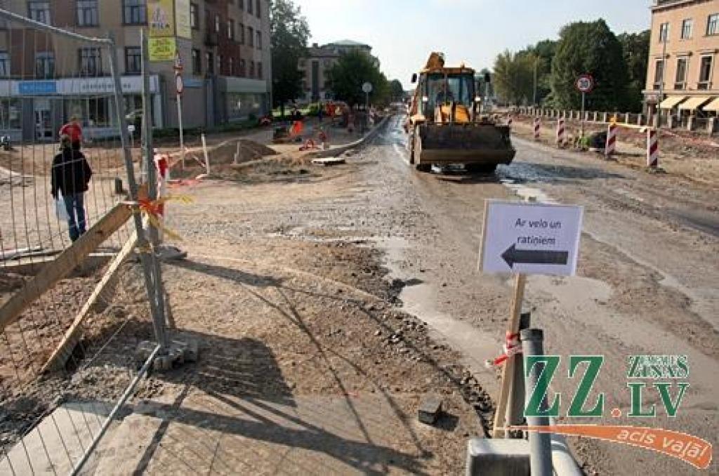 Novembra beigās atklās satiksmi Lielajā ielā no tilta līdz Pasta ielai