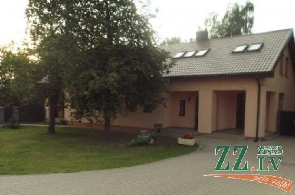 Jelgavas novads par 57,5 tūkstošiem iegādāsies pirti Elejā