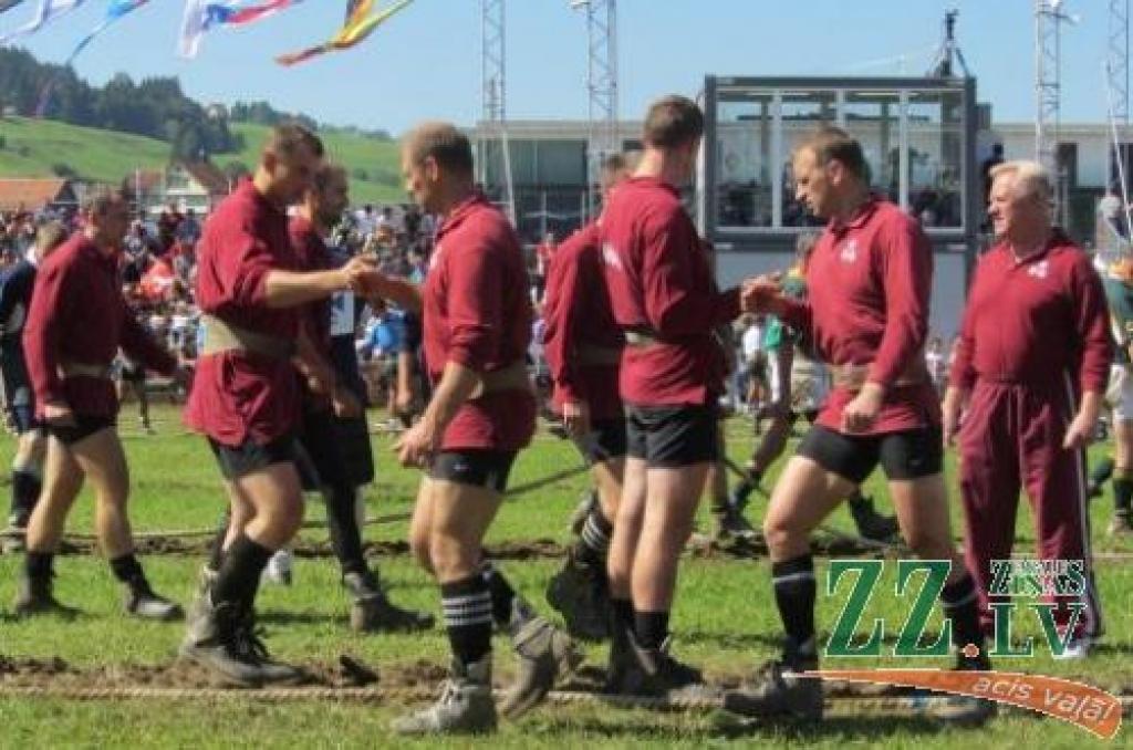 Virves vilkšana. «Ozoli» veido valsts izlasi un gatavojas 2013.gada Pasaules čempionātam Kolumbijā