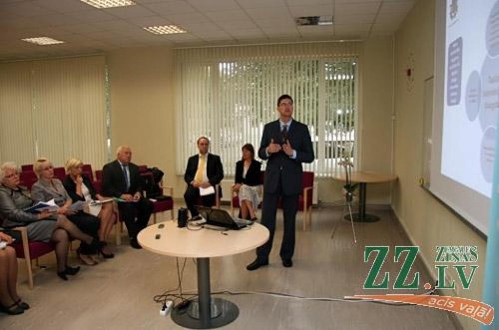 Nacionālās attīstības plāna apspriešanā Jelgavā – tukša zāle