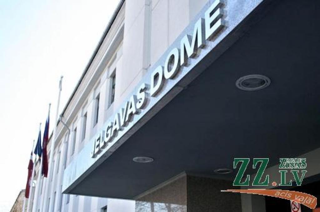 Eihvaldam, Buškevicam un Ķipuram pagaidām nav skaidra viedokļa par plānotajiem likuma grozījumiem un amatu ierobežošanu