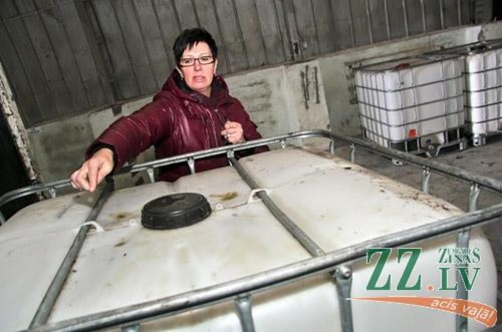 Ceturtdien «Zemgales Ziņās»: Lopu līķus uzkrās Vircavā; skolēns – «prece» norēķinos; darba meklētājiem iespēju netrūkst; saule posta augus; intervija ar «Pērkona» bundzinieku Ikaru Ruņģi