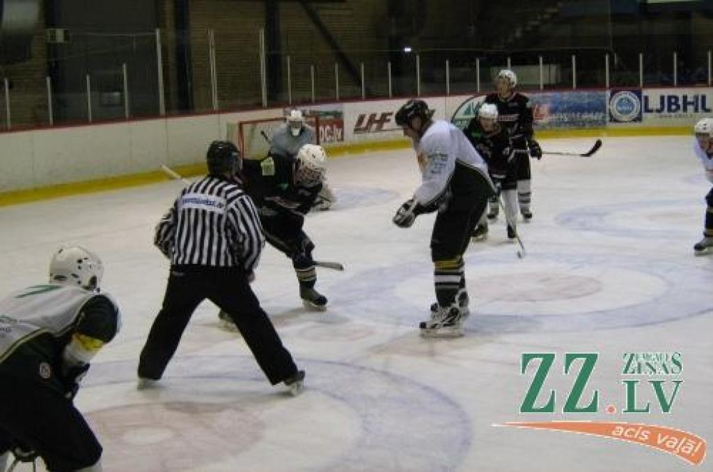 Hokejs. ZAHL kausu izcīna jelgavnieku «Mītava»