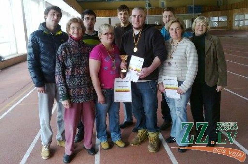 Invalīdu sports. «Cerībniekiem» Lietuvā – pirmās 2013.gada medaļas (ar foto)