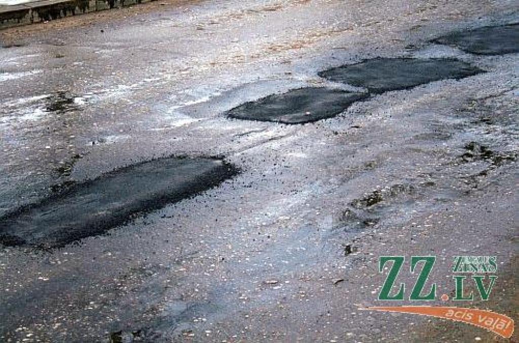 Par 7,4 miljoniem latu rekonstruēs Rīgas – Jelgavas šosejas posmu