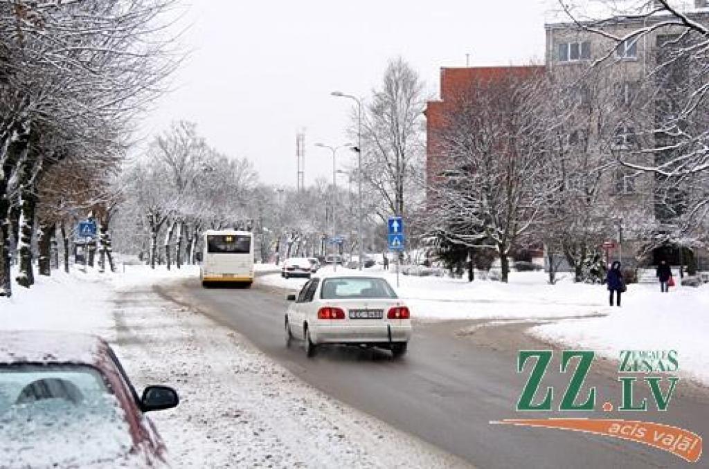 Pēc Pasta ielas posma remonta no apļa līdz Zirgu ielai būs divvirzienu kustība