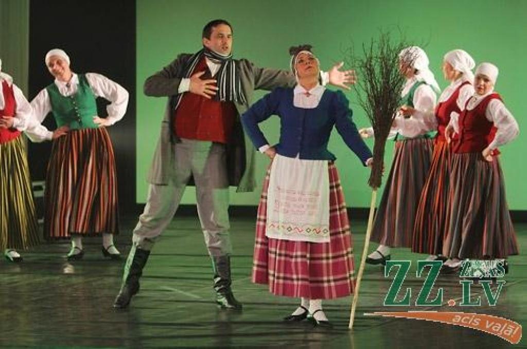 Zemgales deju ķēniņa 90 gadu jubilejai veltīts koncerts (ar foto)
