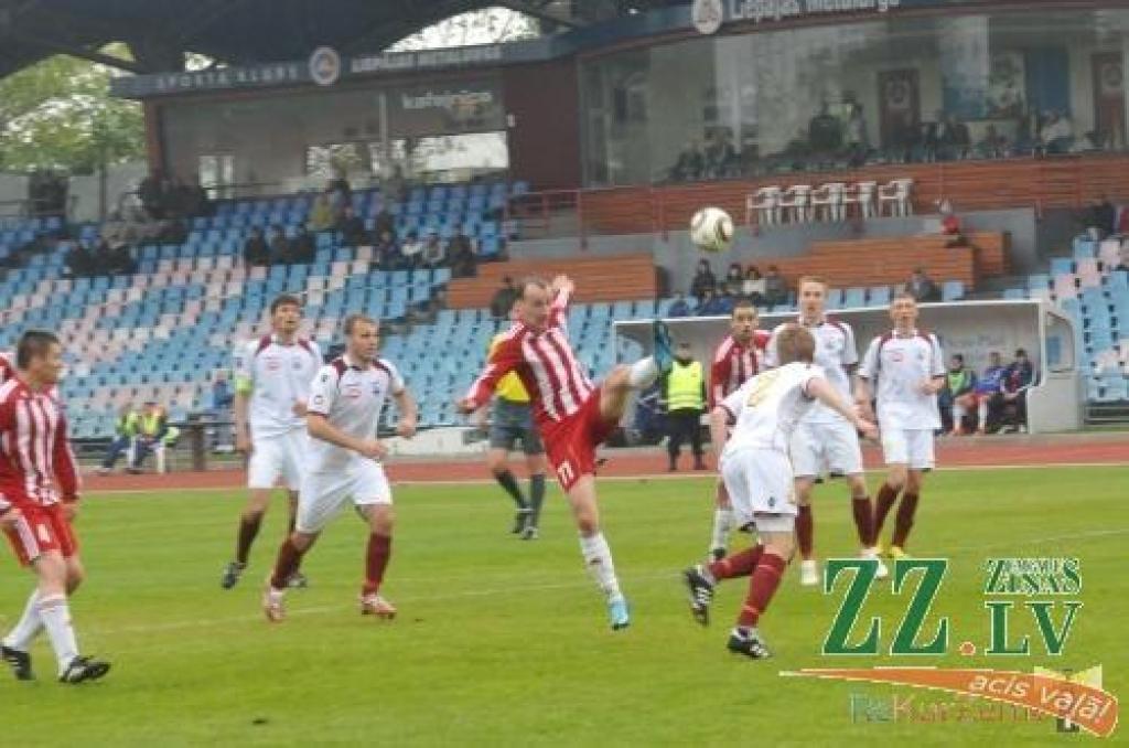Futbols. «Jelgava» viesos negaidīti uzvar «Liepājas metalurgu»