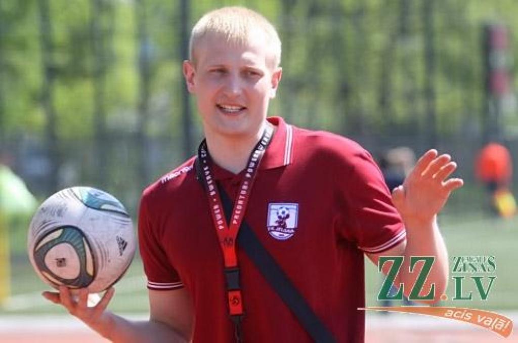 «Jelgavas» futbolisti dalās pieredzē ar skolēniem (ar foto)