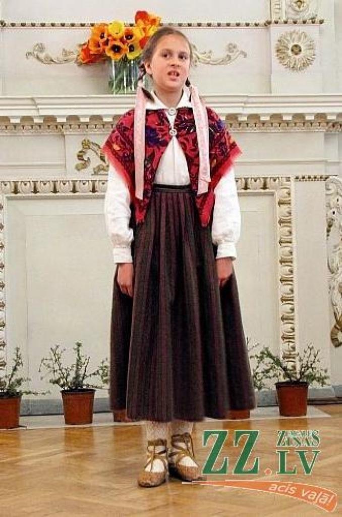 Folkloristiem skan labi
