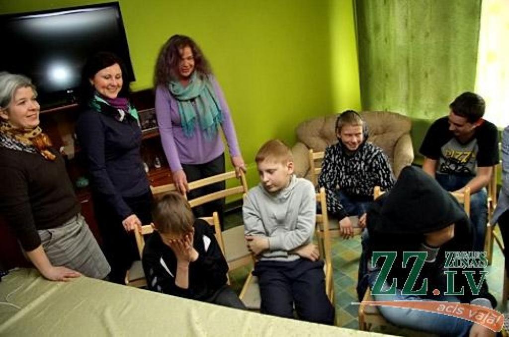 Stāsta par izlīguma iespējām un to priekšrocību