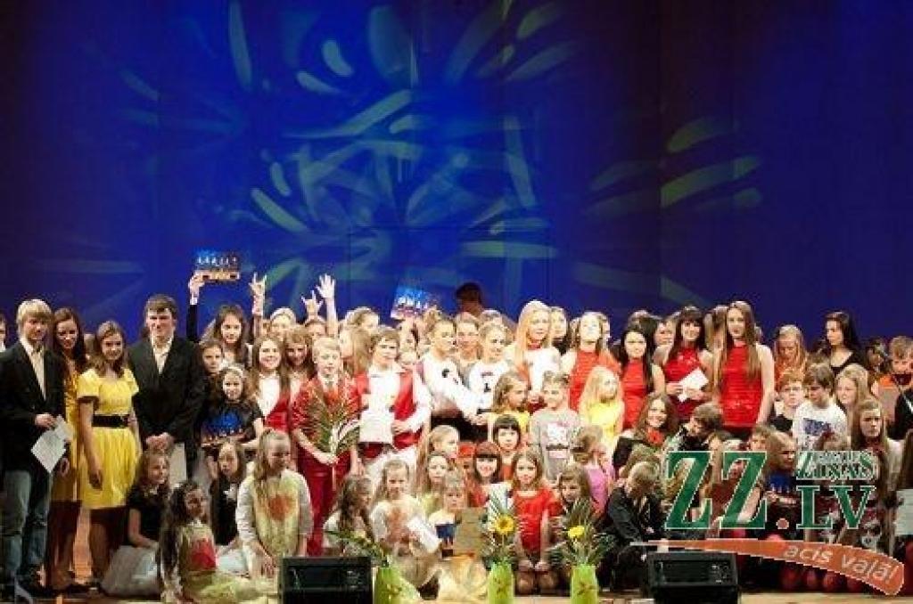 Konkursā «Nāc sadziedāt» uzvarējis Eduards Grundmanis no Ozolniekiem