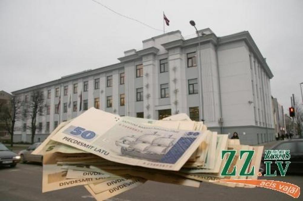 Arī februārī Jelgavas Domē izmaksātās algas nepārsniedz 1000 latu