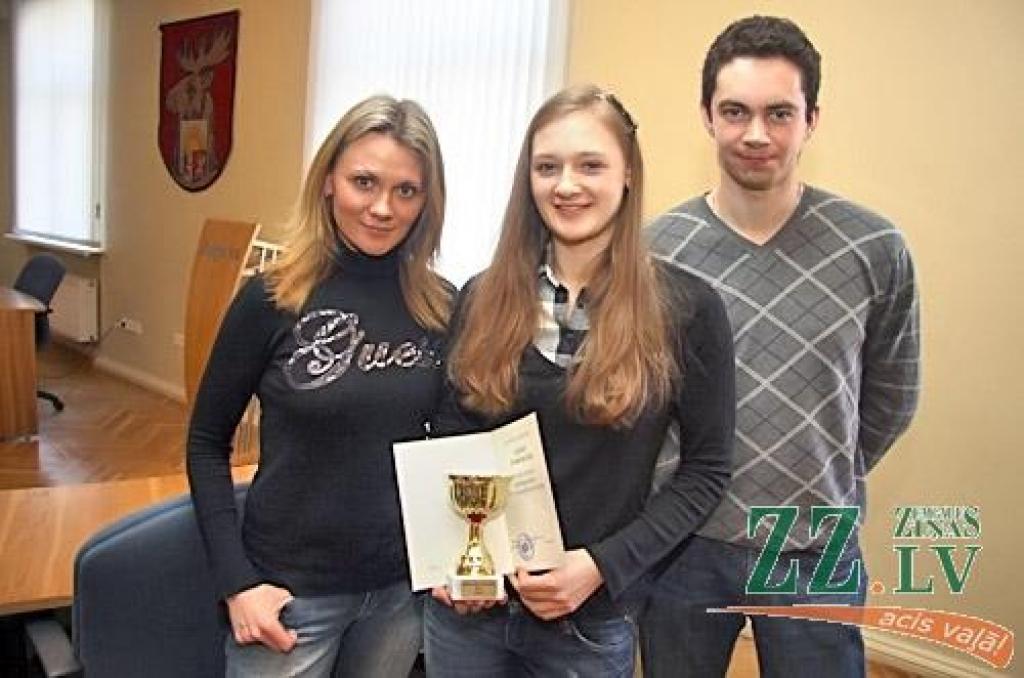 Sumina sportistus par labākajiem sasniegumiem februārī