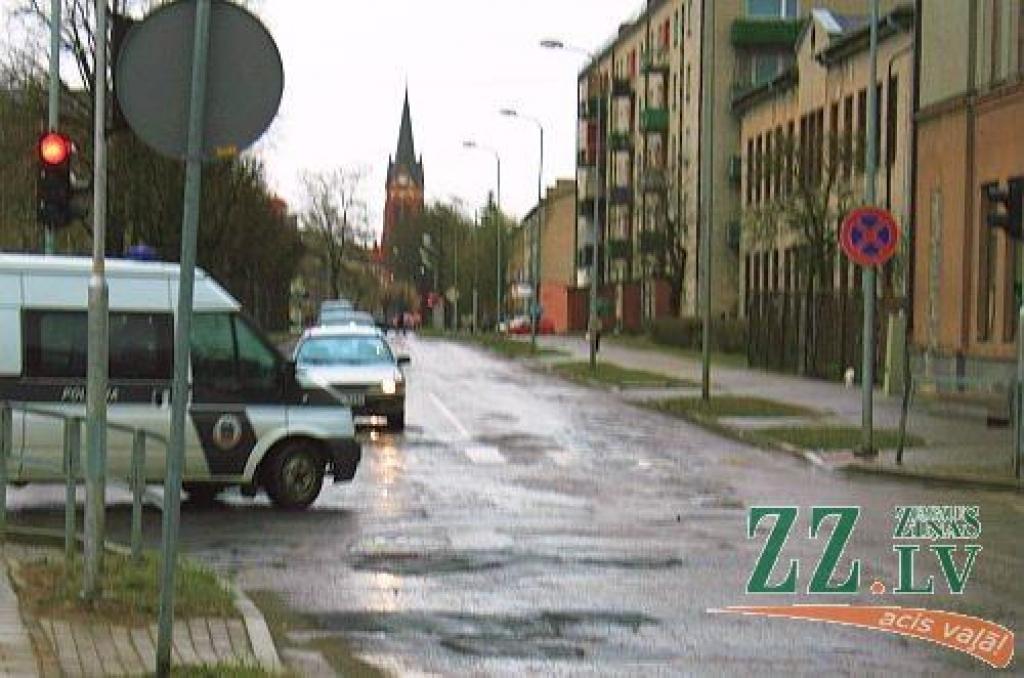 Sāk meklēt Raiņa ielas rekonstrukcijas veicēju