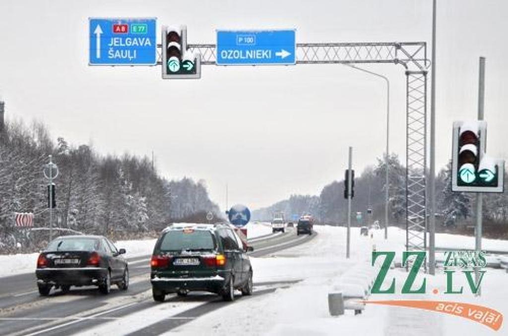 Ceļu norādes - ne vienmēr palīgs šoferim