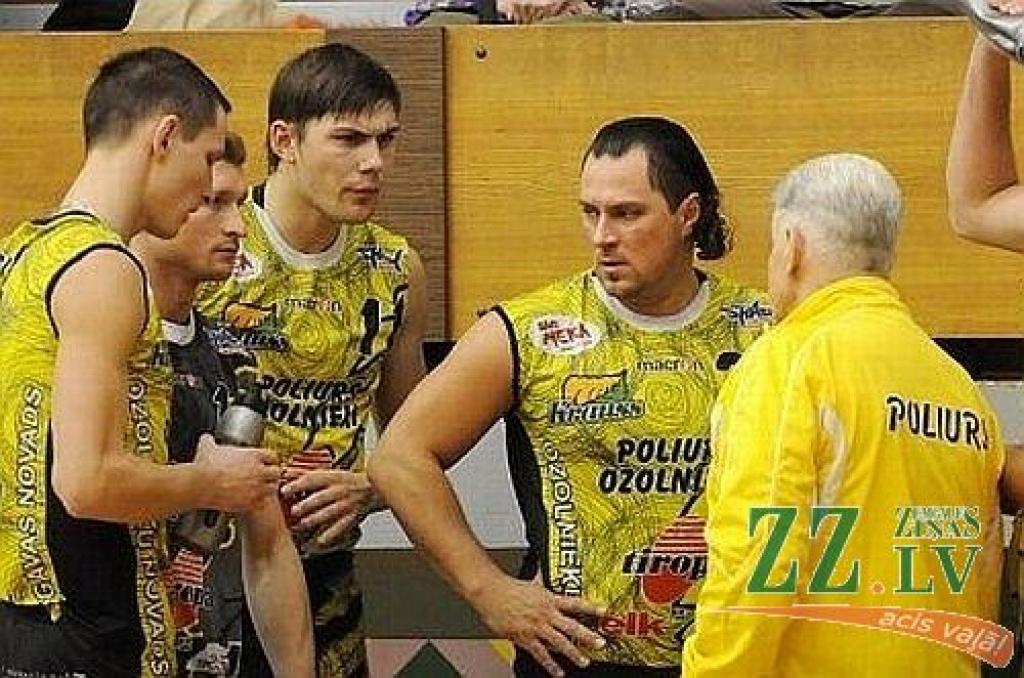 Volejbols. «Poliurs/Ozolnieki» kļūst par pirmo finālisti