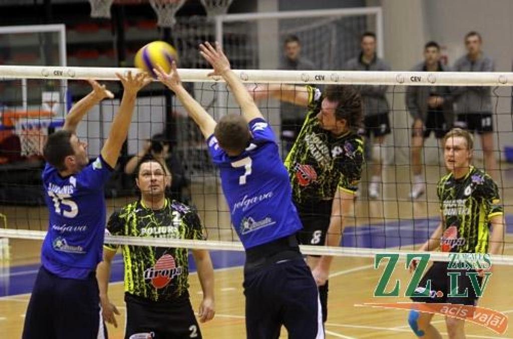Volejbols. «Ozīši» pagarina zelta sēriju, trešajā mačā pieveicot «Biolars» (ar foto)