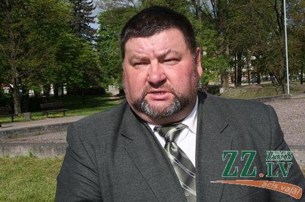 Tuvinieku iekārtošanā darbā iesaistījies arī Caune