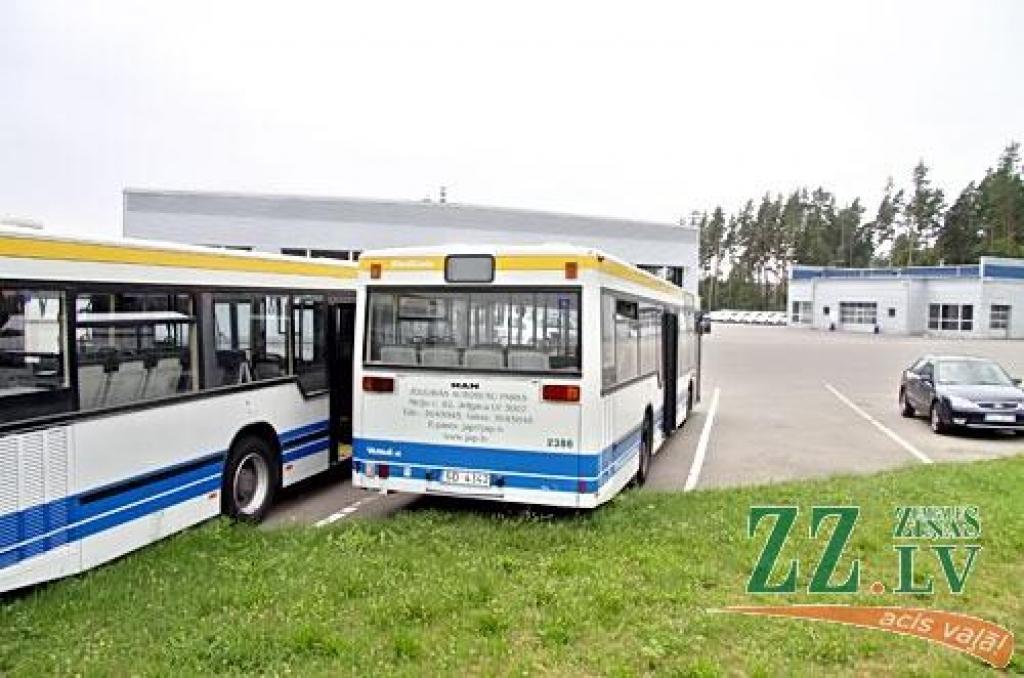Liepiņš mēģina pārņemt varu «Intransservisā»