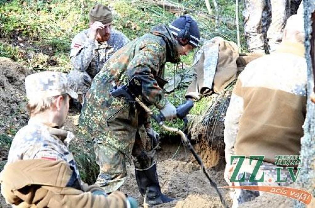 FOTO: Pēta Pirmā pasaules kara ierakumus