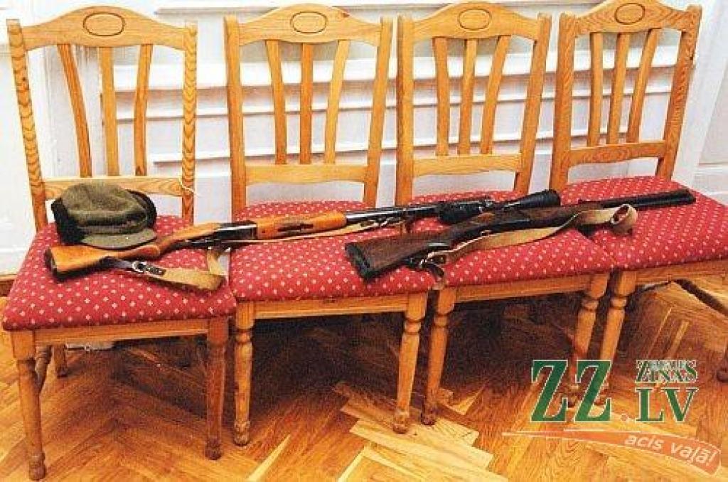 Brīvdienās policija pieskatīs medniekus