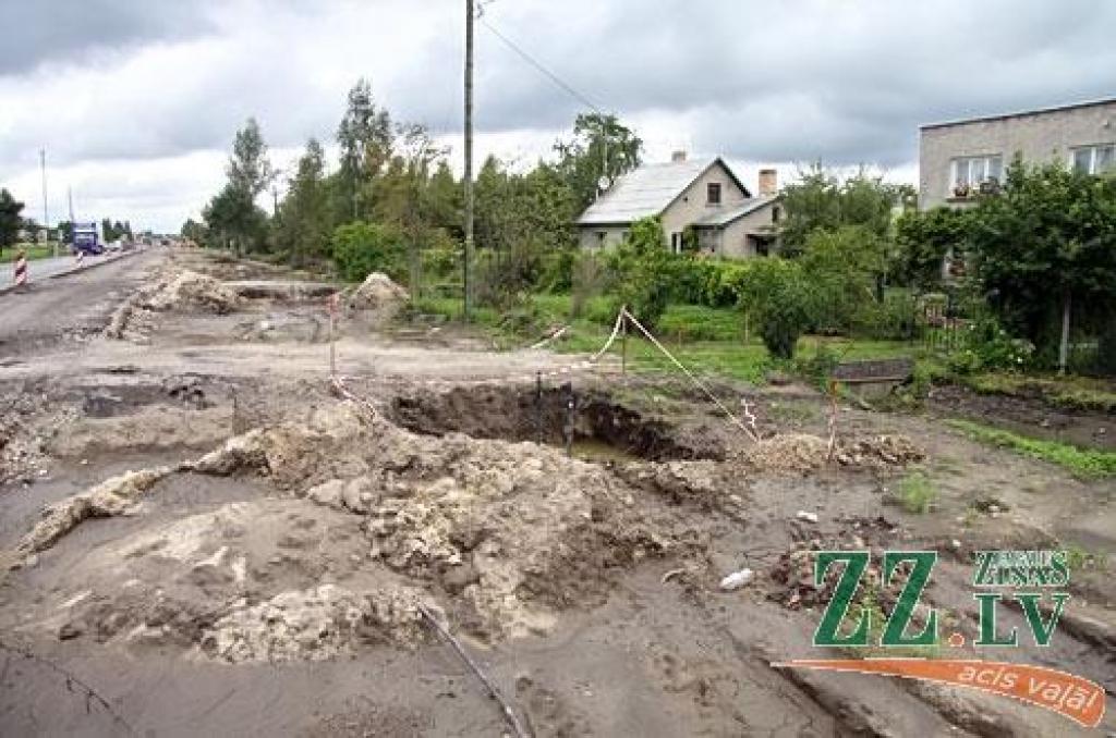 Satiksmi uz jauno Dobeles šosejas segumu pārcels septembra otrajā pusē