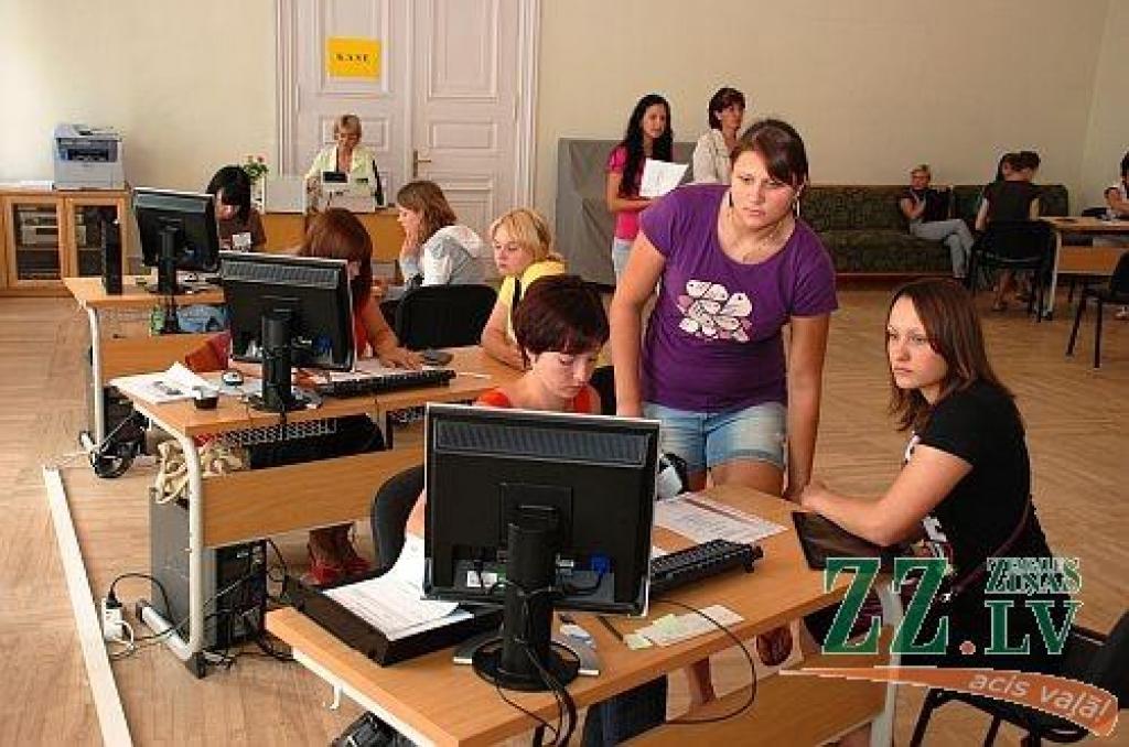 Pirmdien sāksies dokumentu pieņemšana studijām LLU