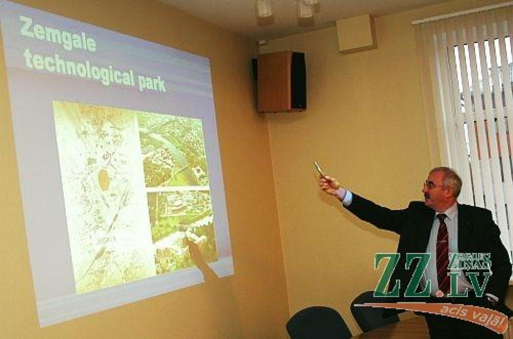 Valstij parādā 71 tūkstoti, pašvaldībai – 232