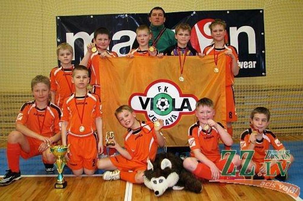 Futbols. Jelgavniekiem – «Macron Cup 2010»