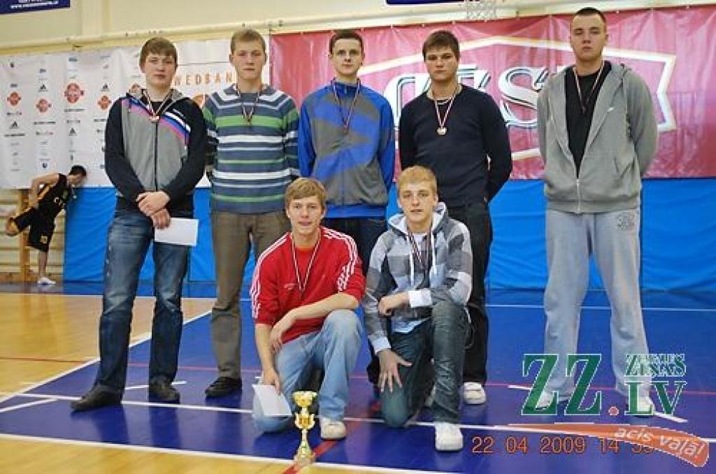 Jelgavnieki skolu basketbolā – trešie