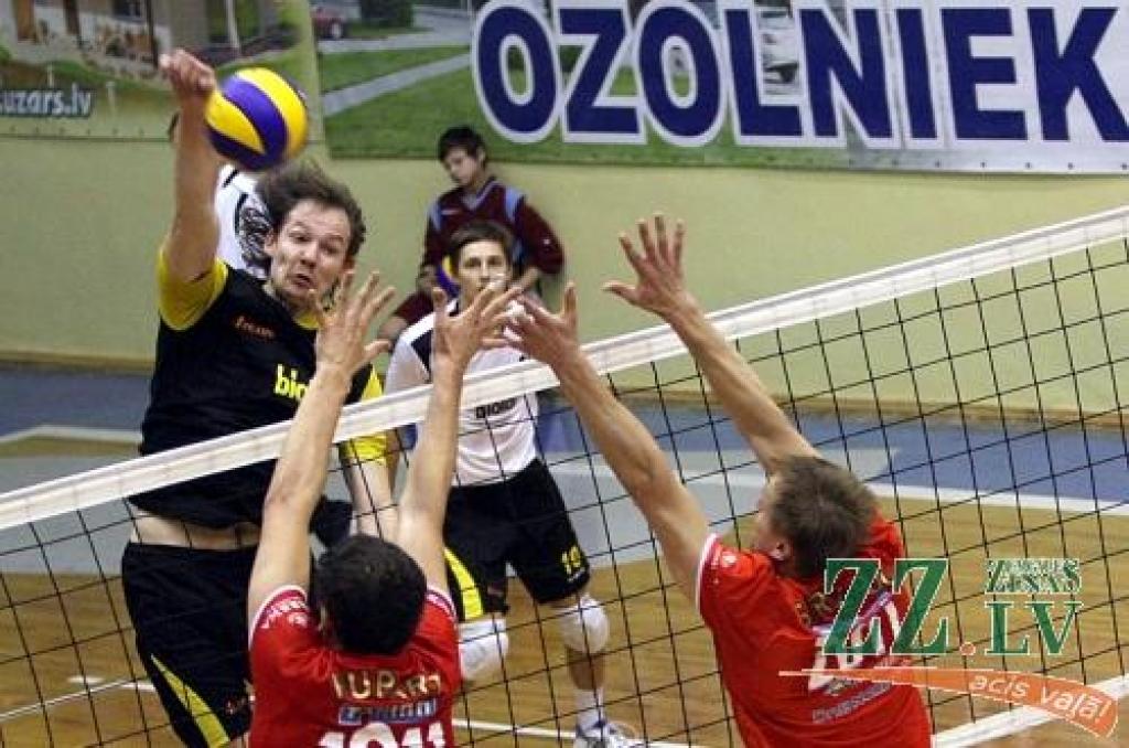 «Ozīši» pārspēj igauņu «Selver»