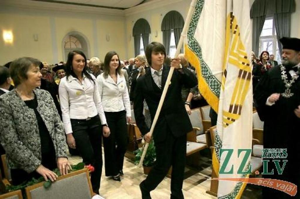 Foto: LLU ekonomisti svin četrdesmitgadi