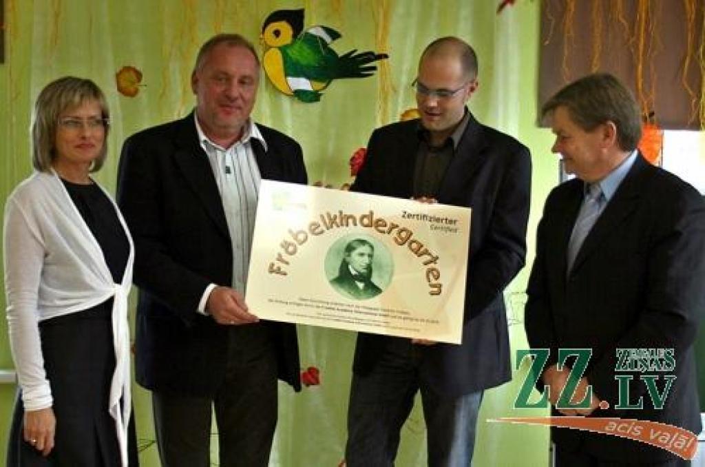 «Zīlītē» – Frēbeļa akadēmija