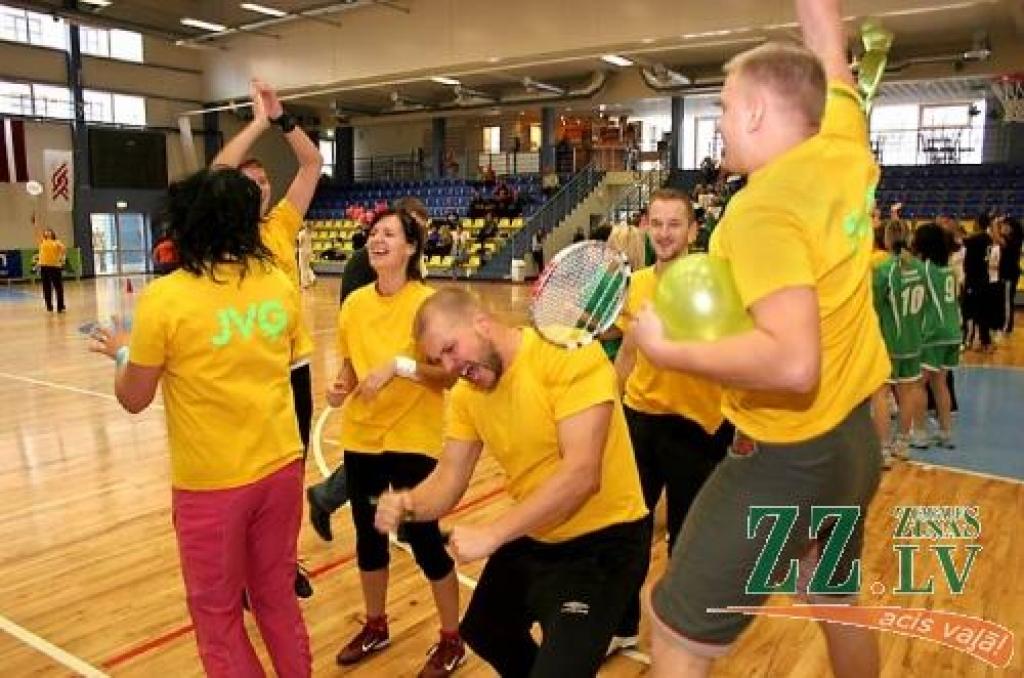 Skolotāji rudens brīvlaikā sacenšas sportojot
