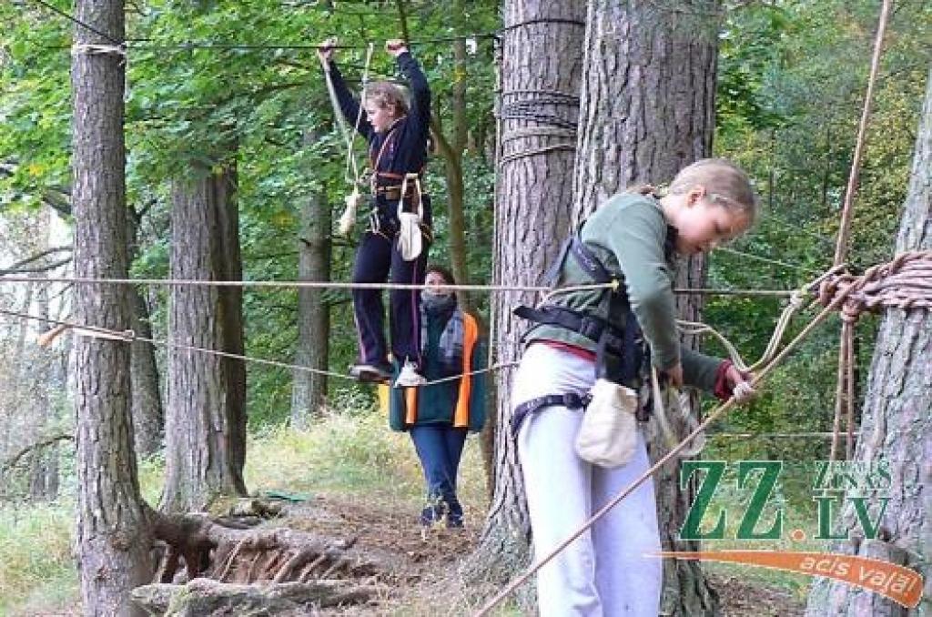 Jaunie tūristi pārceļas uz telpām