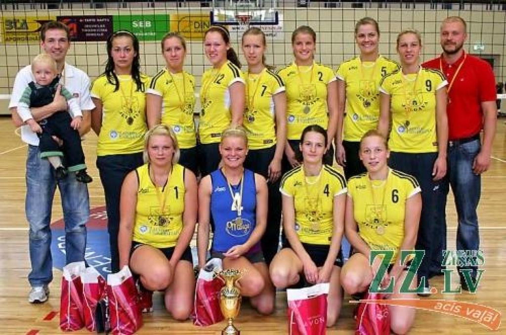 Foto: Kauss paliek Jelgavā