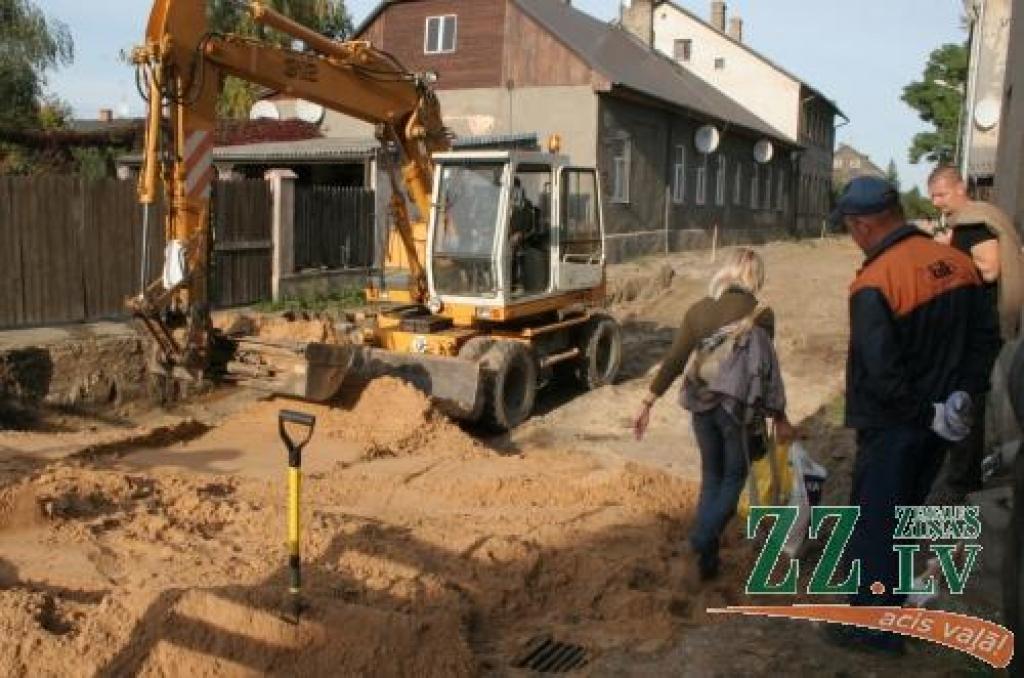 Ausekļa ielas vēsturiskais bruģis nezudīs