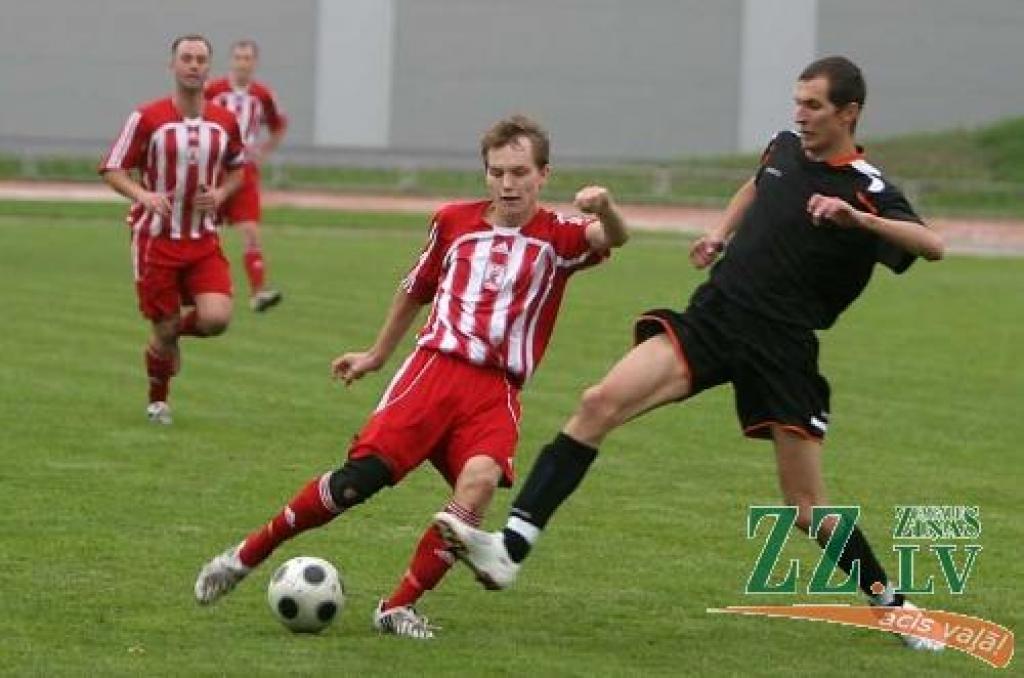«Jelgava» uzvar «sausajā»