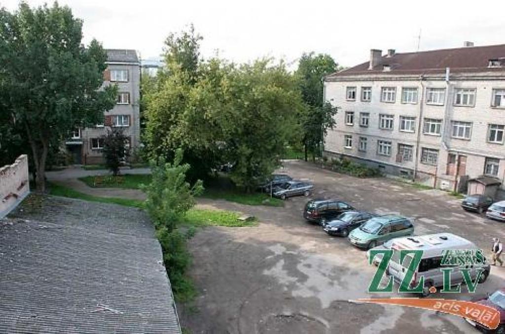 Labiekārtos pirmo iekšpagalmu