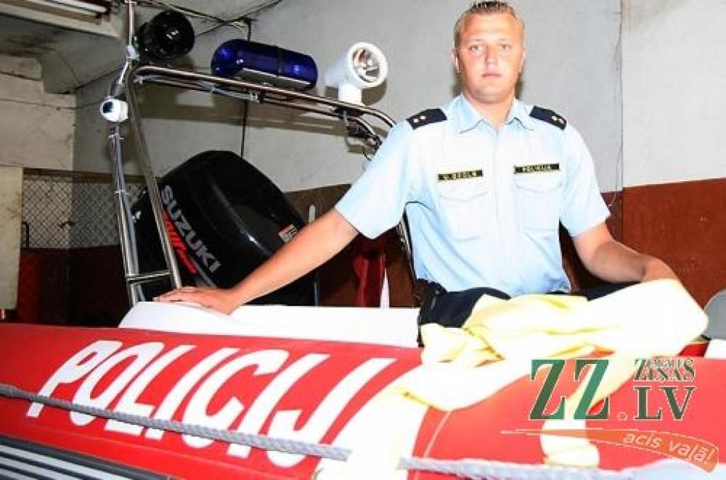 Uz ūdens patrulē arī Valsts policija
