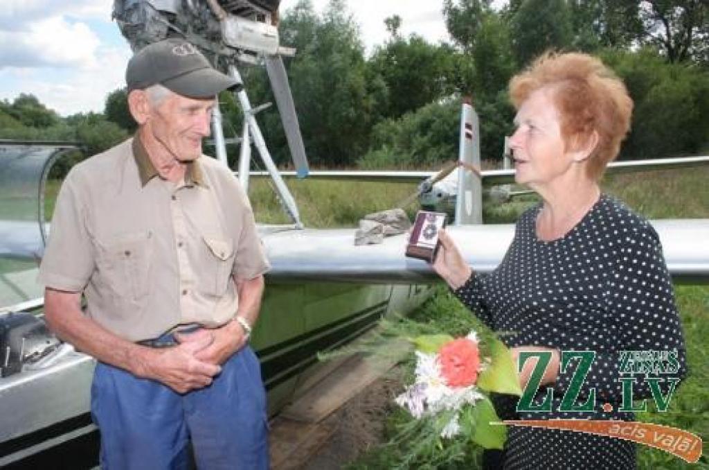Saņem sporta veterānu augstāko apbalvojumu