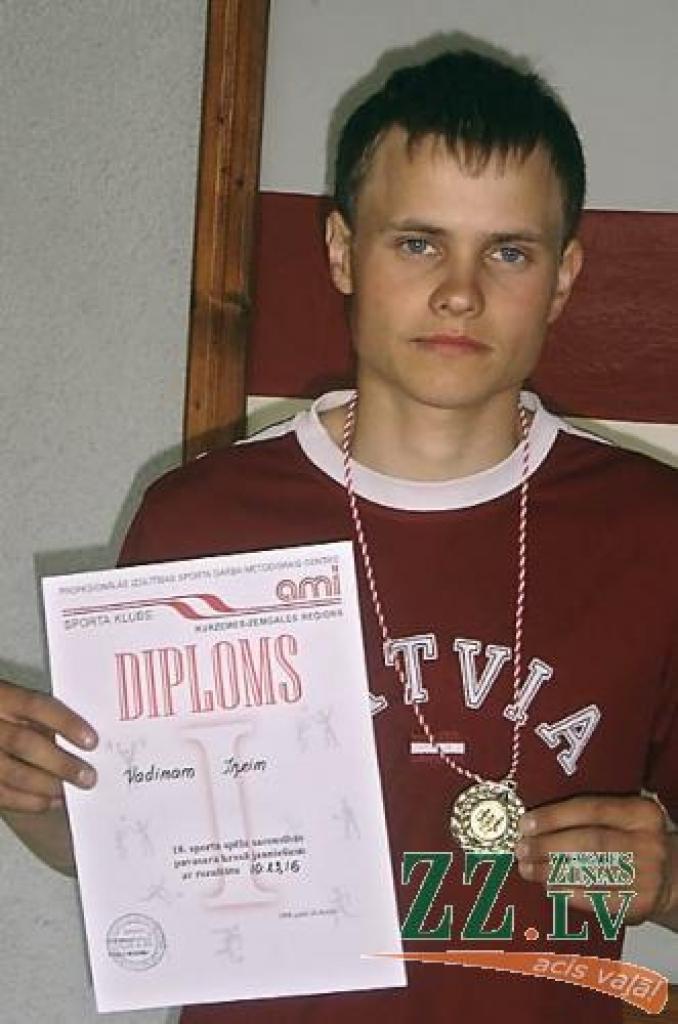 Finišē arodskolu sporta spēles