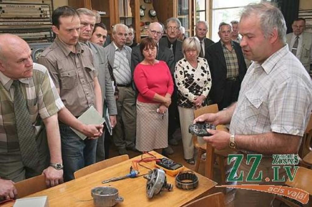 Tehniskā fakultāte atjauno mācību bāzi