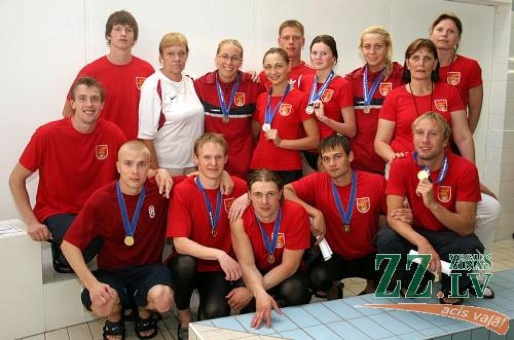 Medaļu raža – peldētājiem un bokseriem
